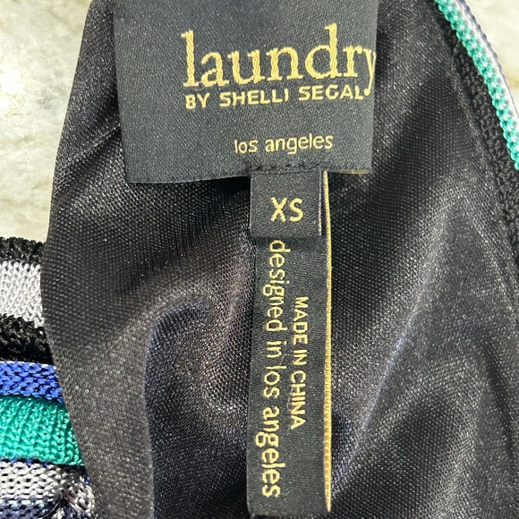 NWT Laundry by Shelli Segal Metallic Thread Halter Dress - Picture 10 of 11